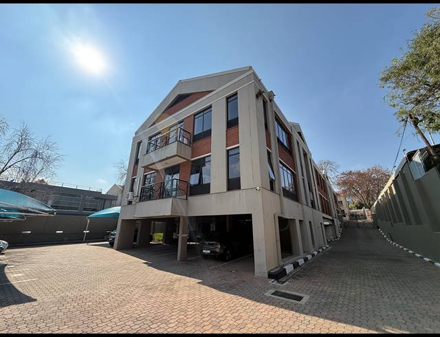 420M² OFFICE TO LET IN ROSEBANK